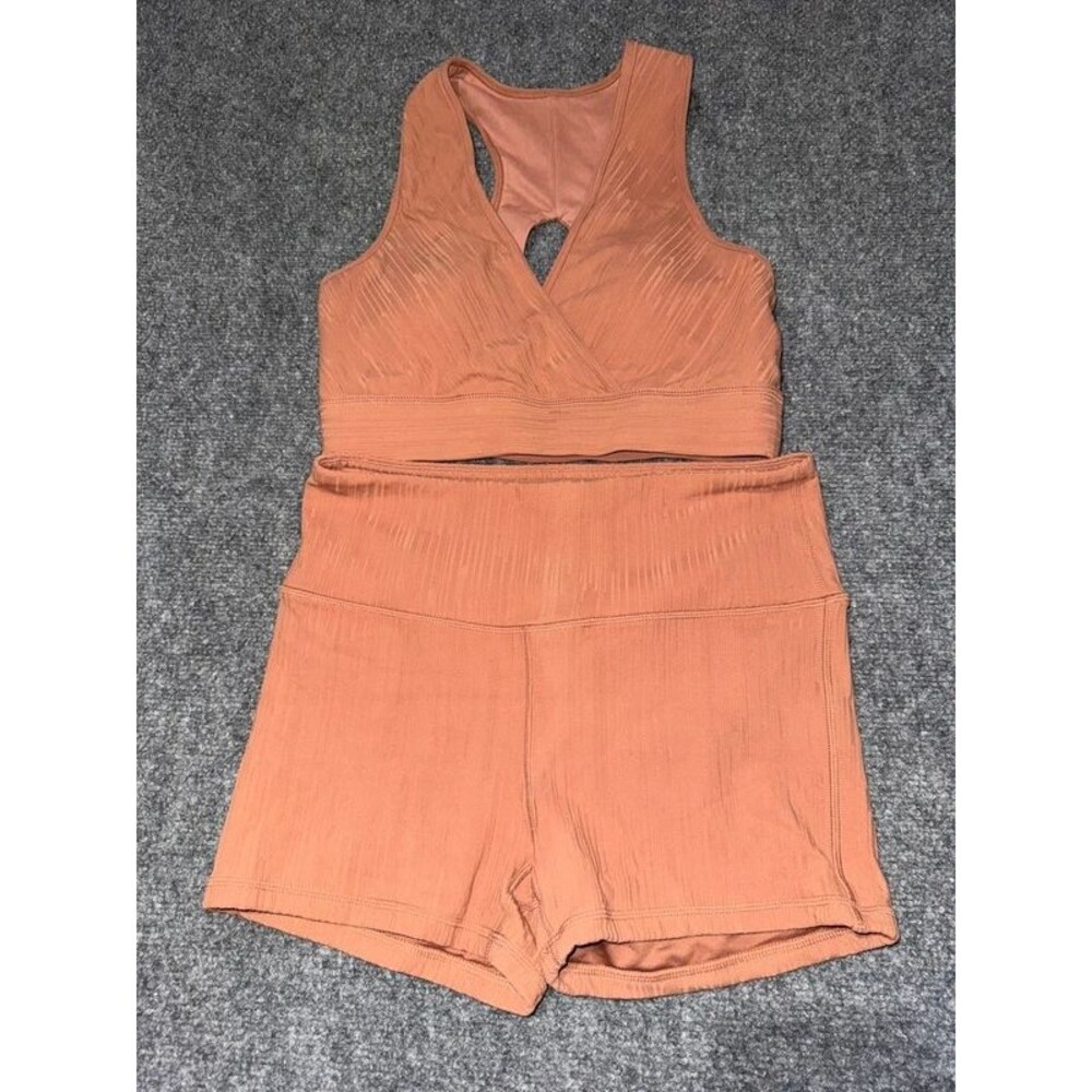 Mono B Matching Athletic Set Sports Bra Biker Shorts Medium